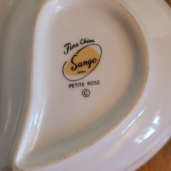 Sango Floral Oval Divided Platter with Pink and Blue Accents (114) - Picture 4 of 4